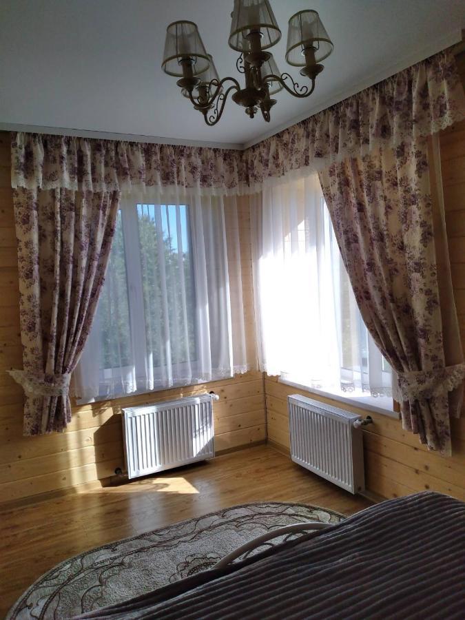 Апартаменти В Самому Центрі Почаева Dış mekan fotoğraf
