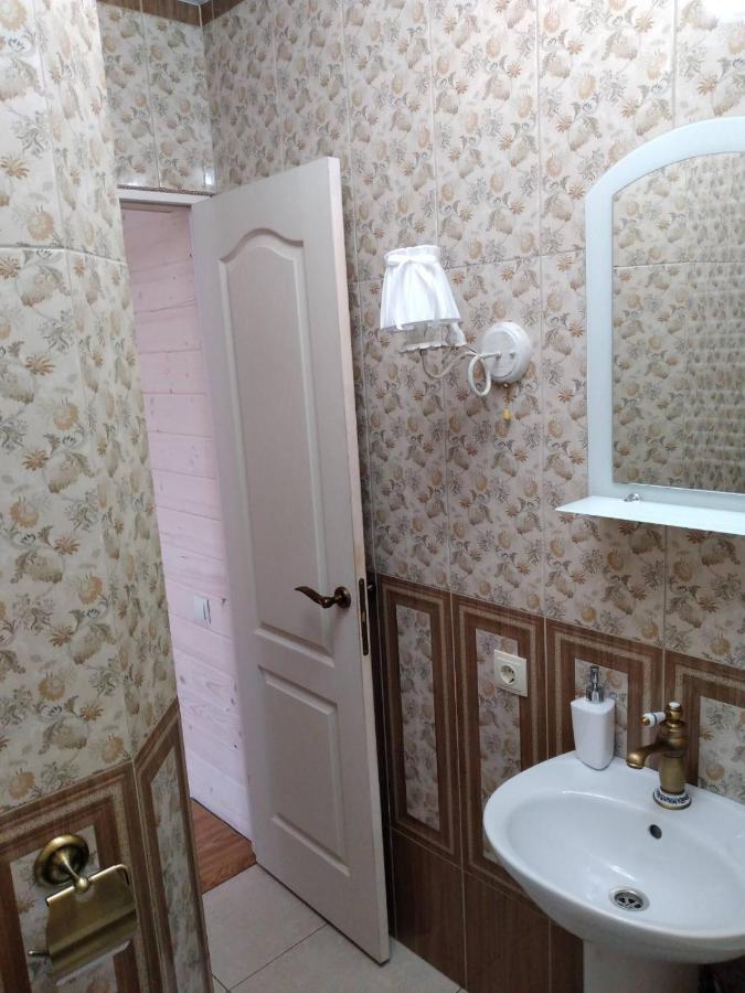Апартаменти В Самому Центрі Почаева Dış mekan fotoğraf